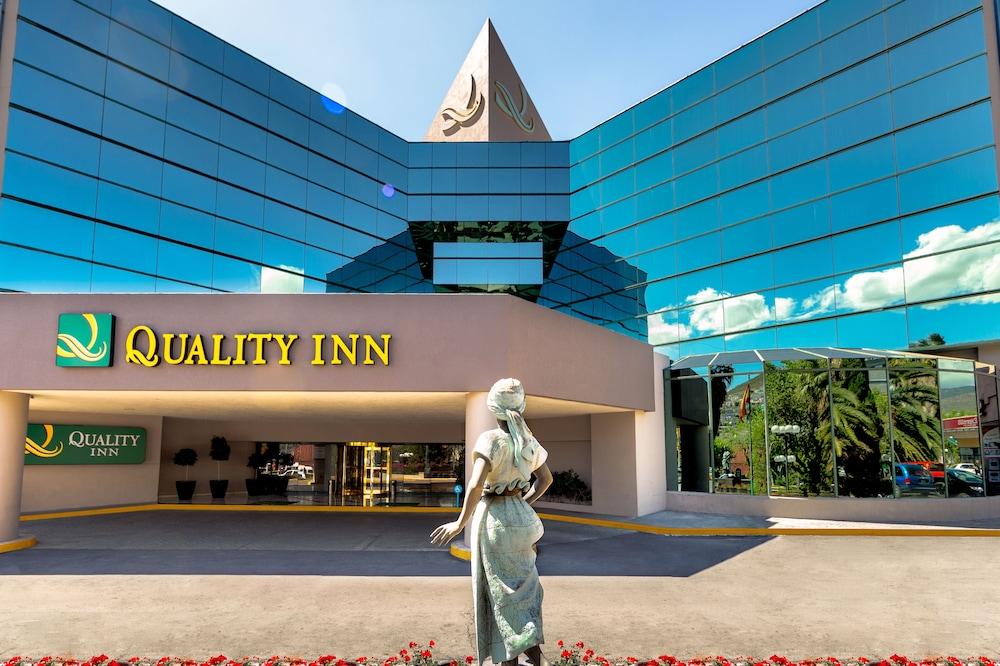 Hotel La Joya Pachuca Exterior foto Quality Inn in Mexico City
